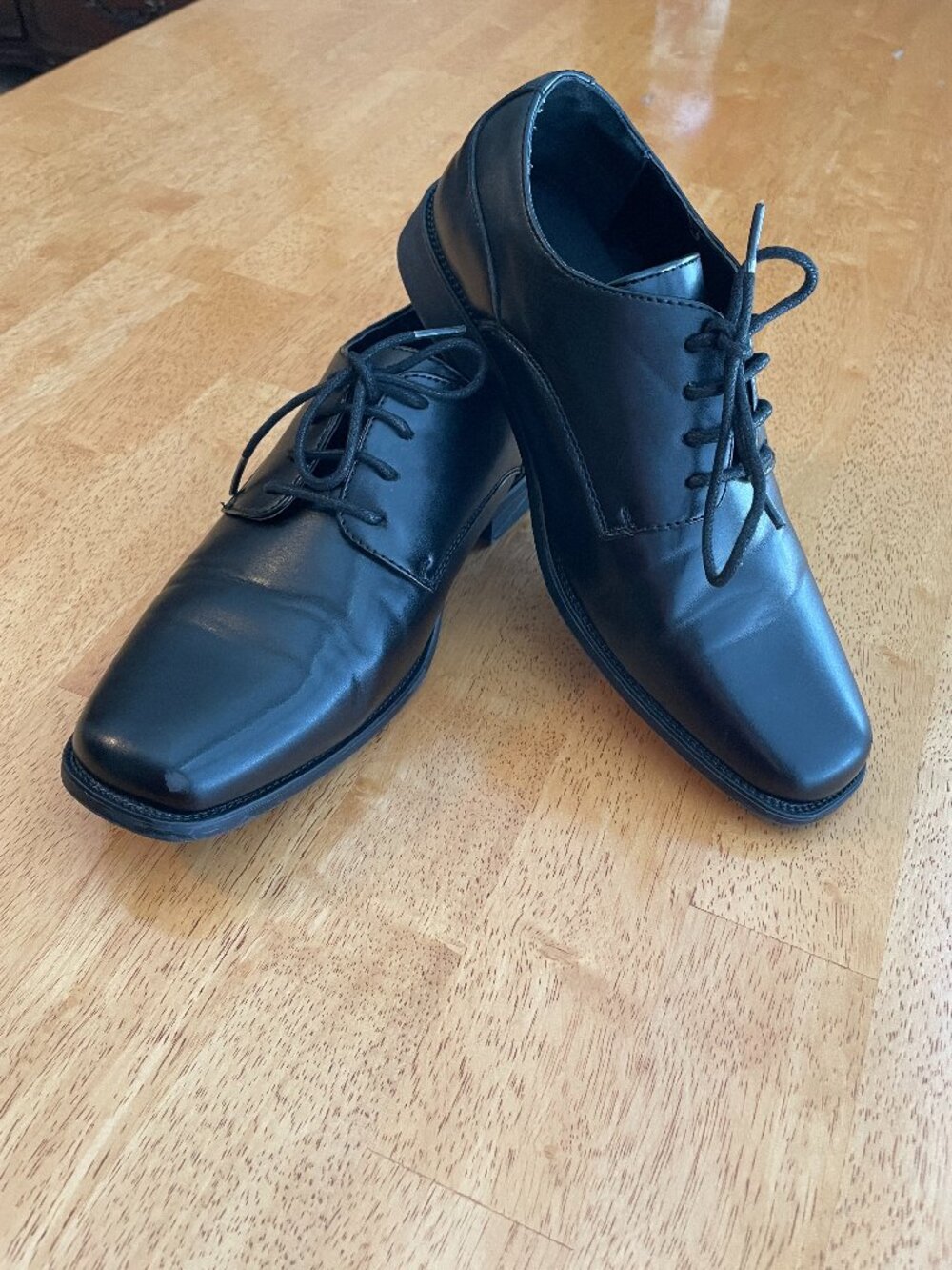 Boys Shoes Perry Ellis Size 5